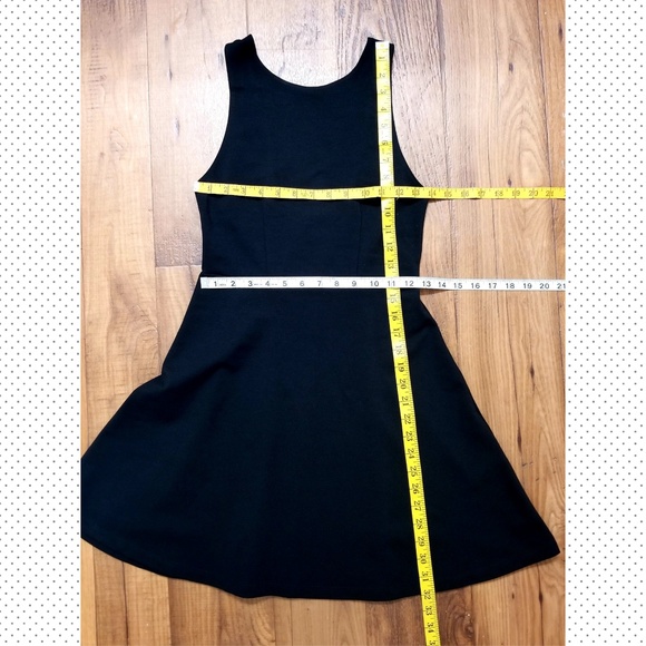 FOREVER 21 black skater dress S - Picture 6 of 6